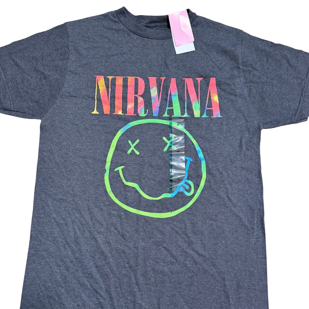 Nirvana Women's Graphic Short Sleeve Band Crewneck T-Shirt - Size Medium - NWT